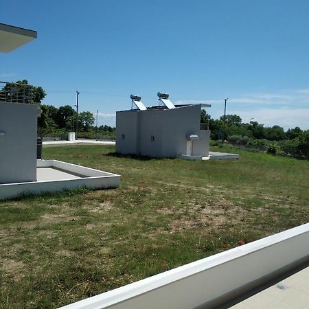 Vila Rouk Villa Leptokarya  Exteriör bild